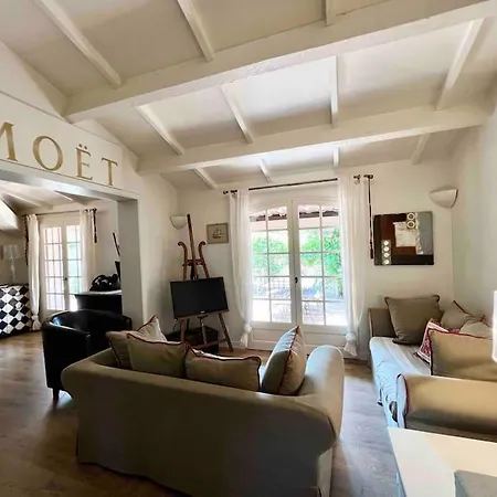 Jolie Maison - Place Des Lices A 350m * サントロペ